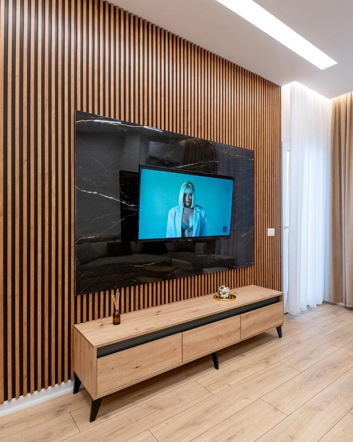 Arkle Apartment 3 Tirana Buitenkant foto