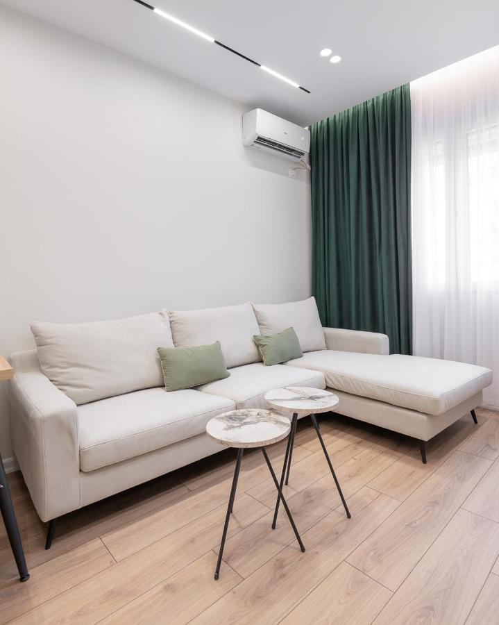 Arkle Apartment 3 Tirana Buitenkant foto