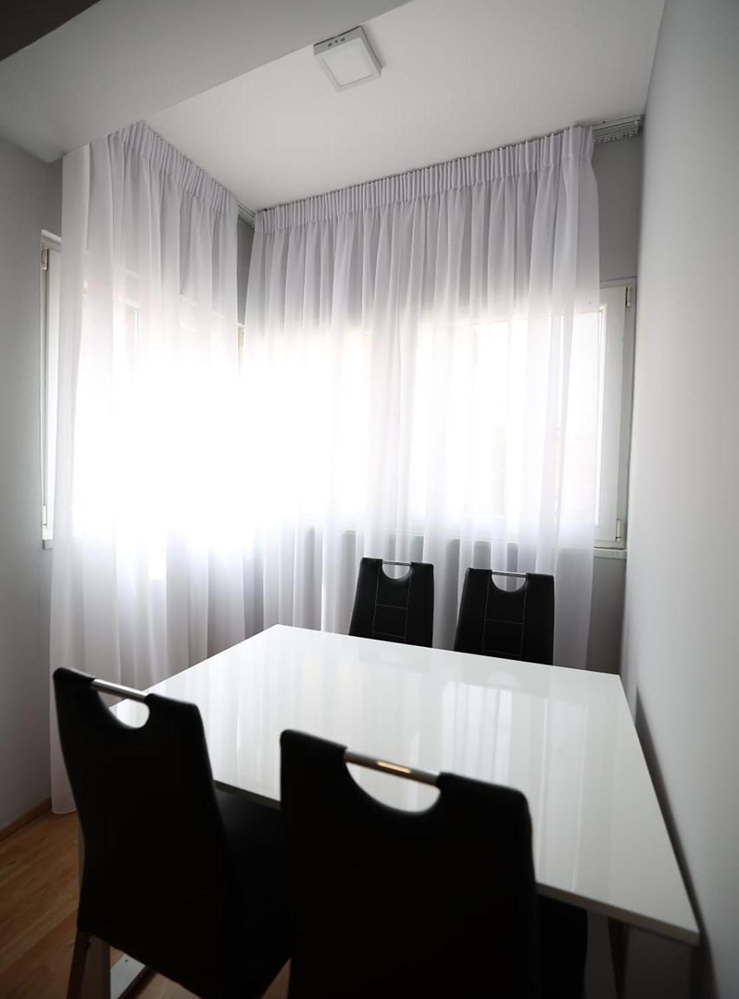 Arkle Apartment 3 Tirana Buitenkant foto