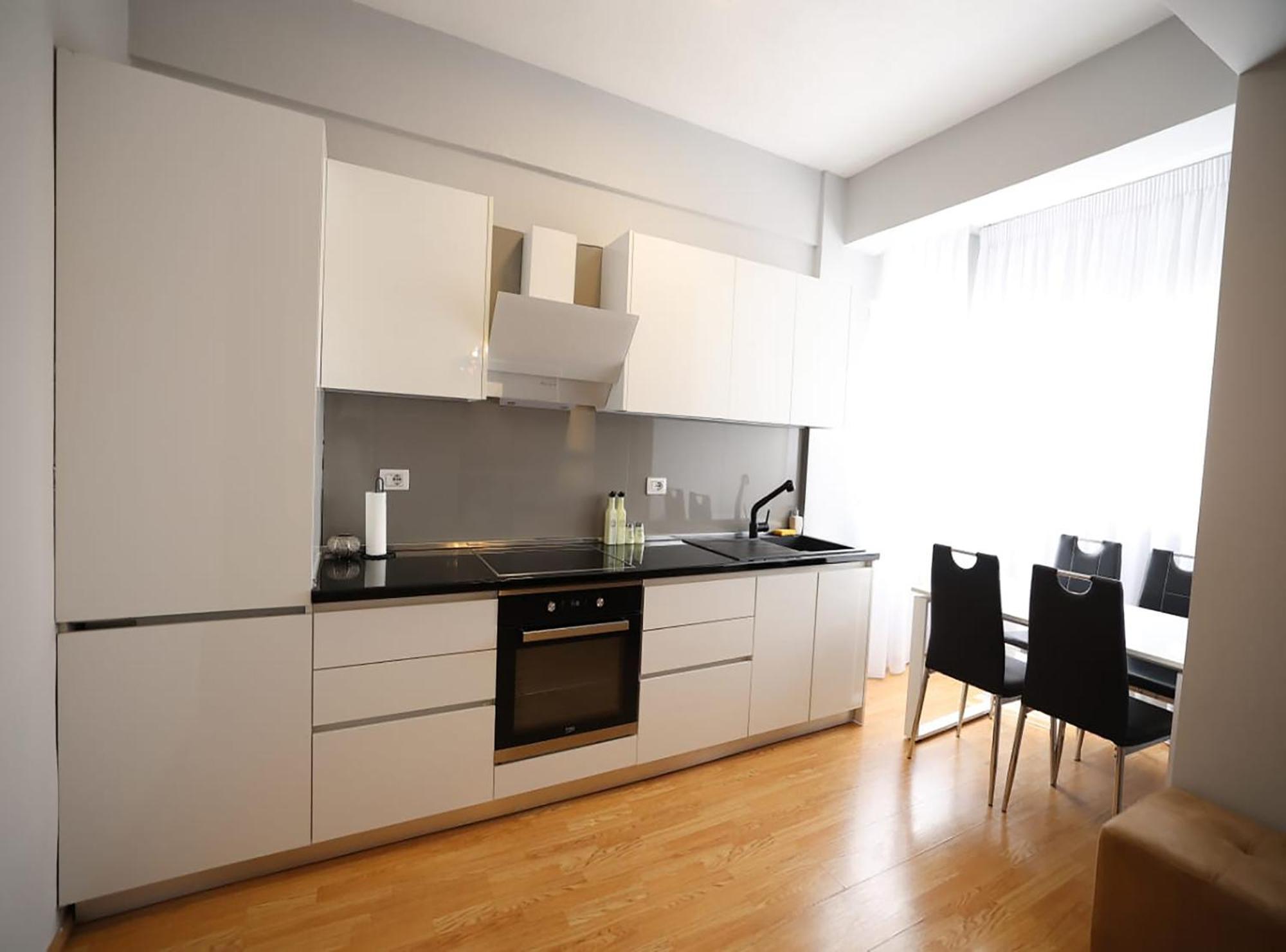 Arkle Apartment 3 Tirana Buitenkant foto